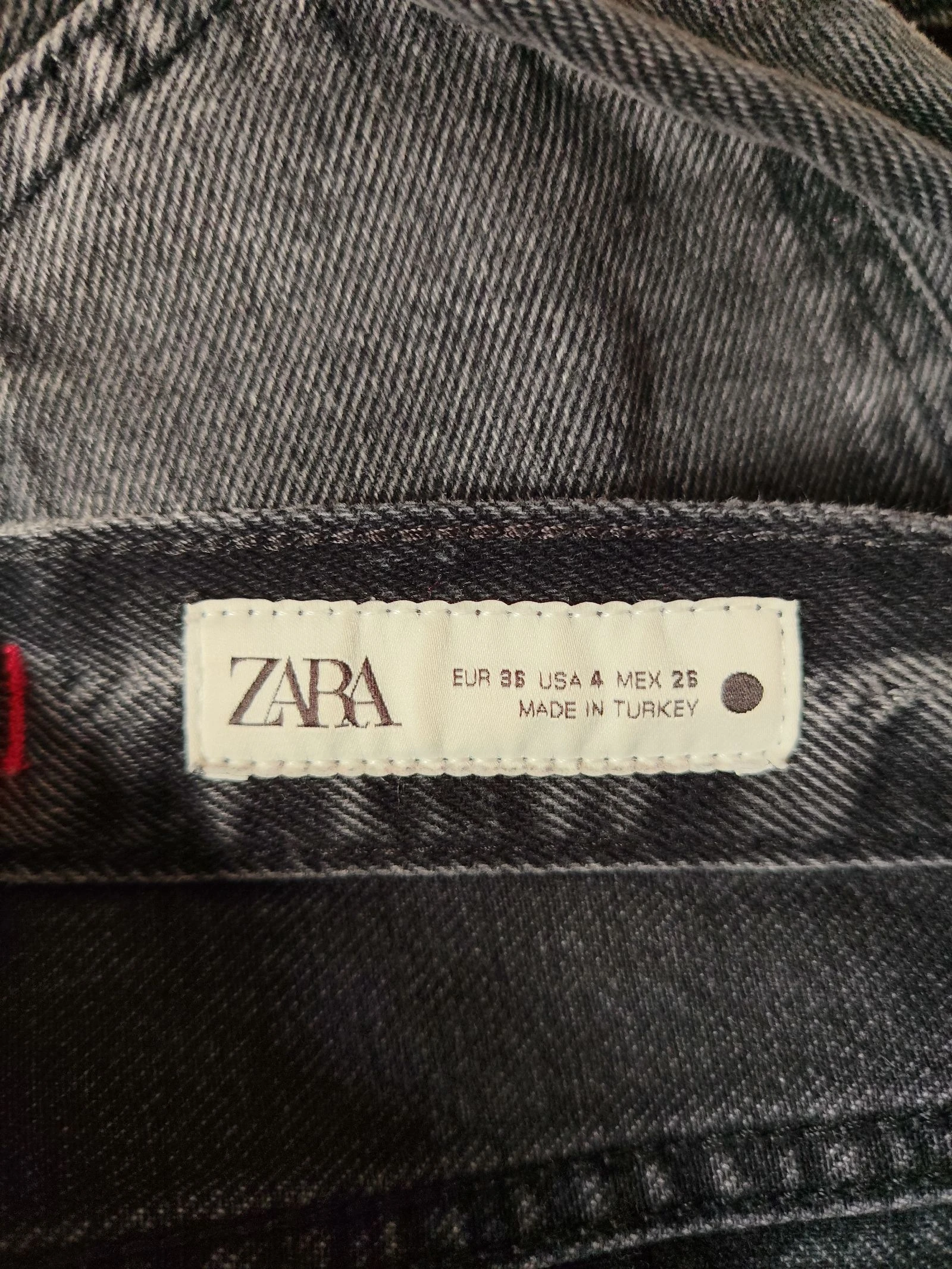 Calça jeans feminina Straight Fit efeito deslavado Zara Tamanho S/36 – photo 15